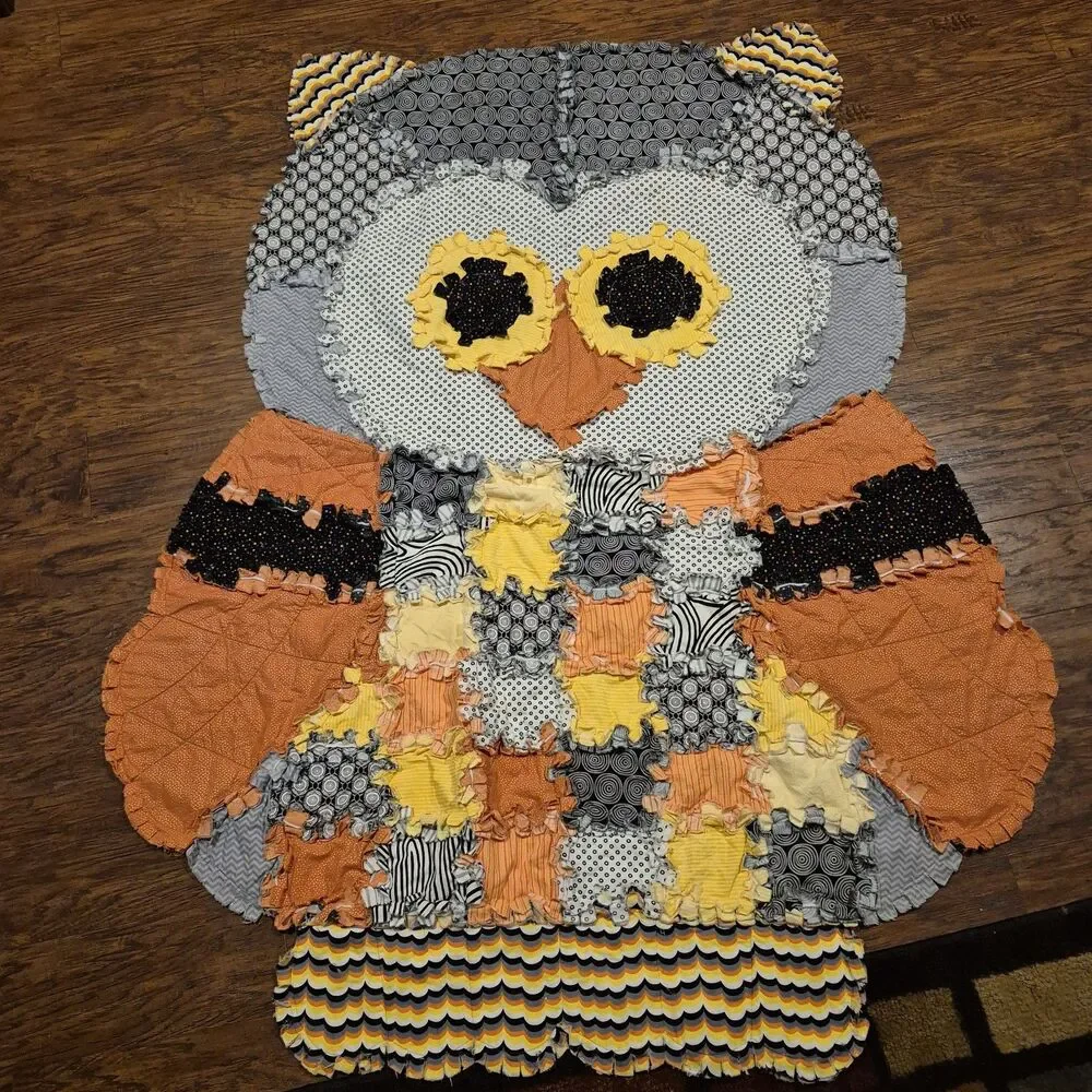 Handmade Owl Quilt Absolutely Fantastic 5 Foot X 4 Foot Orange Brown Kids Decor